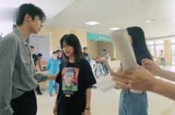 娱乐吃瓜小酱,揭秘娱乐圈那些不为人知的幕后故事