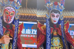 变脸川剧怎么变的,绝技背后的艺术奥秘